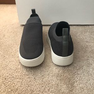 Steve Madden Grey Knit Shoes